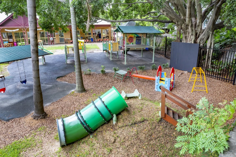 API CHILDCARE CENTRES